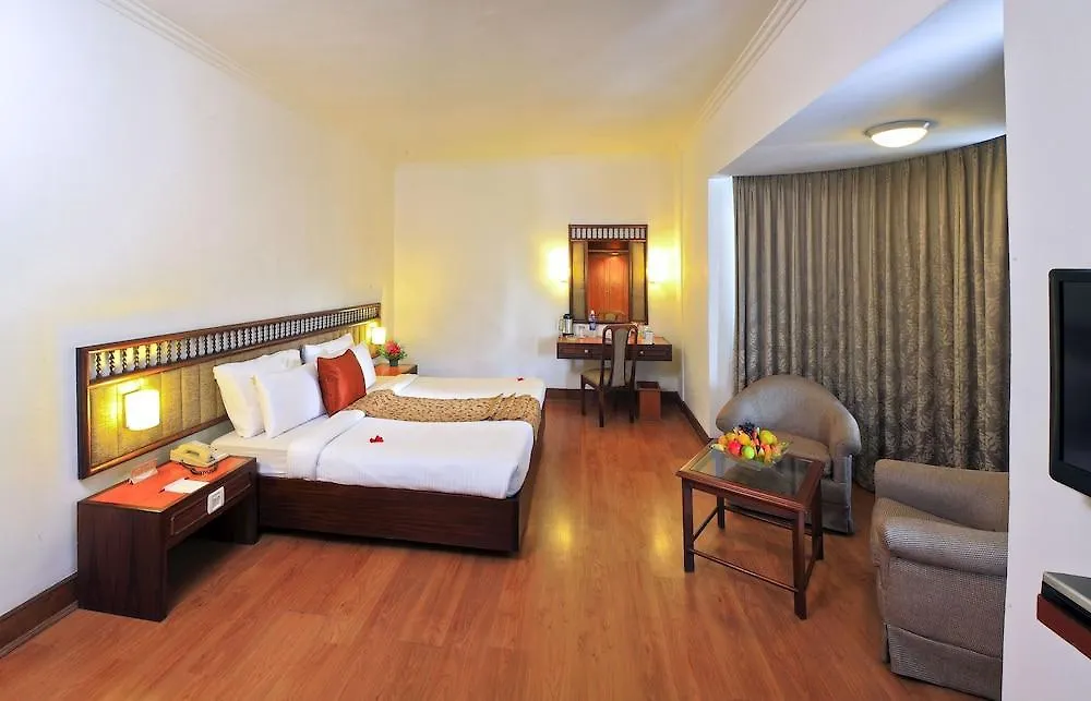 Hotel Abad Plaza Kochi
