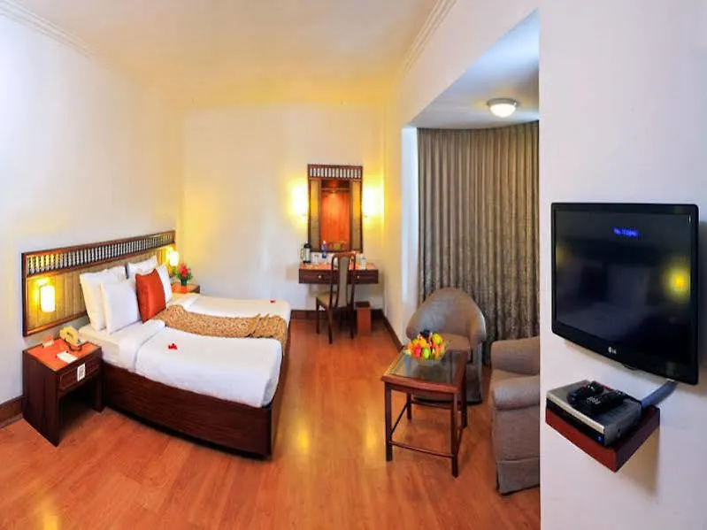 Hotel Abad Plaza Kochi 4*,  Inde