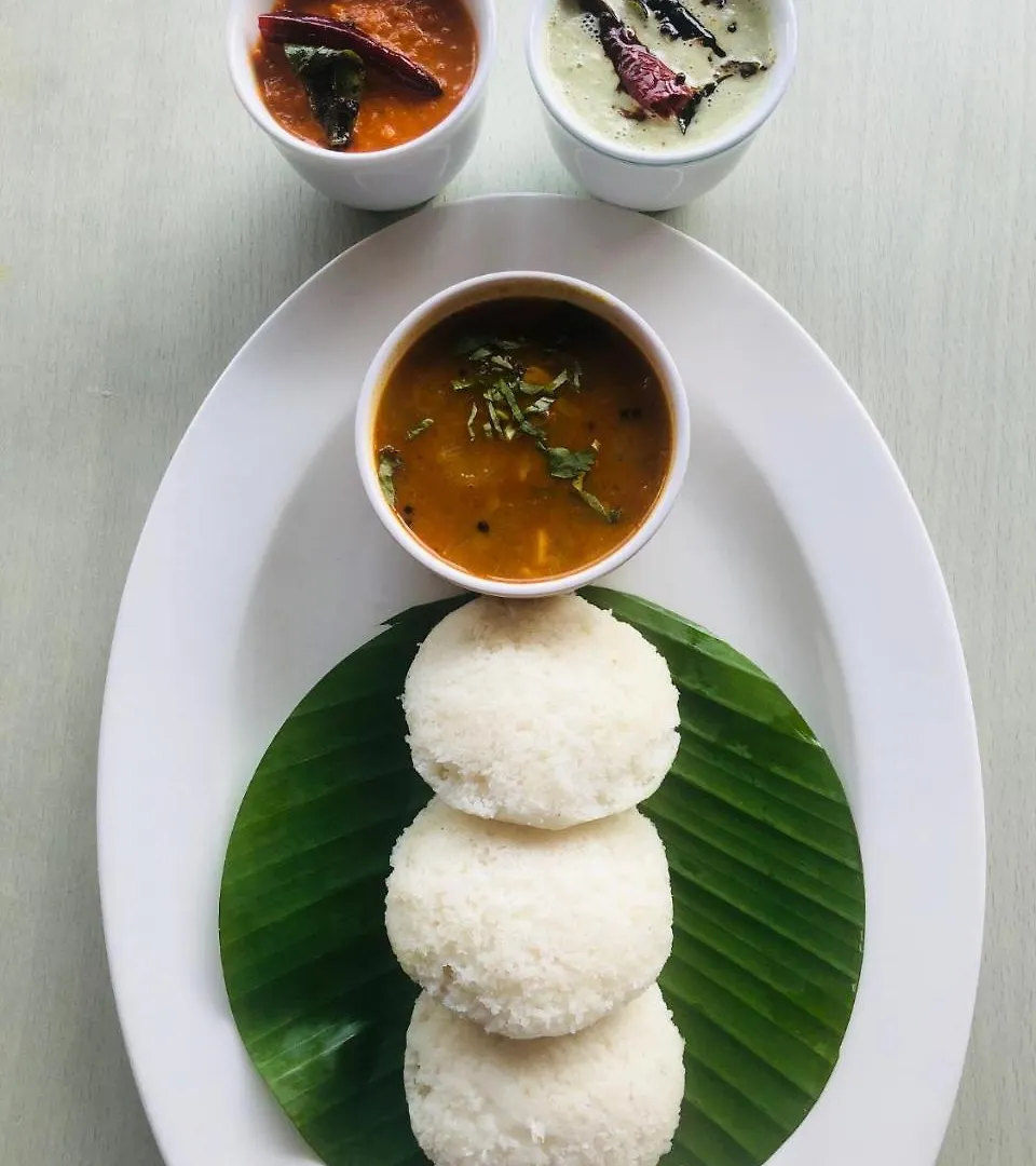 Hotel Abad Plaza Kochi